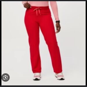 Figs pop red Livingston scrub pants M tall